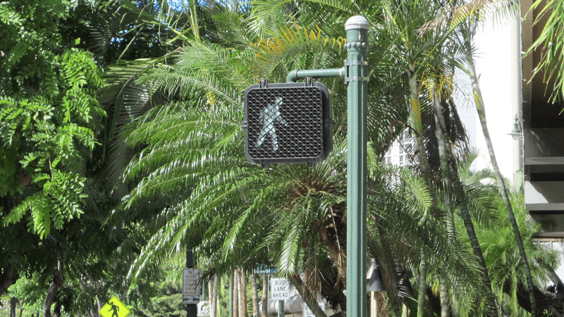 ハワイの歩行者用信号