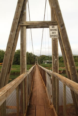 ハナペペの吊り橋